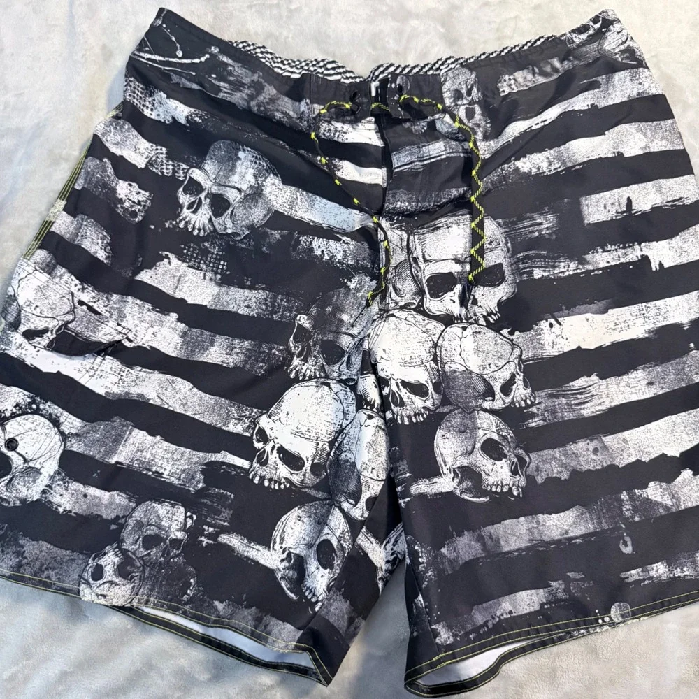 Joe Boxer XXL Skull Board Shorts Y2K Goth Punk Grunge Swim Trunks Black White